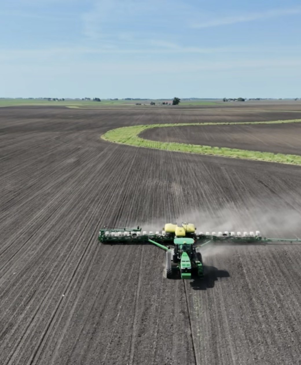 In-Season Corn Decisions: The Calls That Make or Break the Crop — article photo